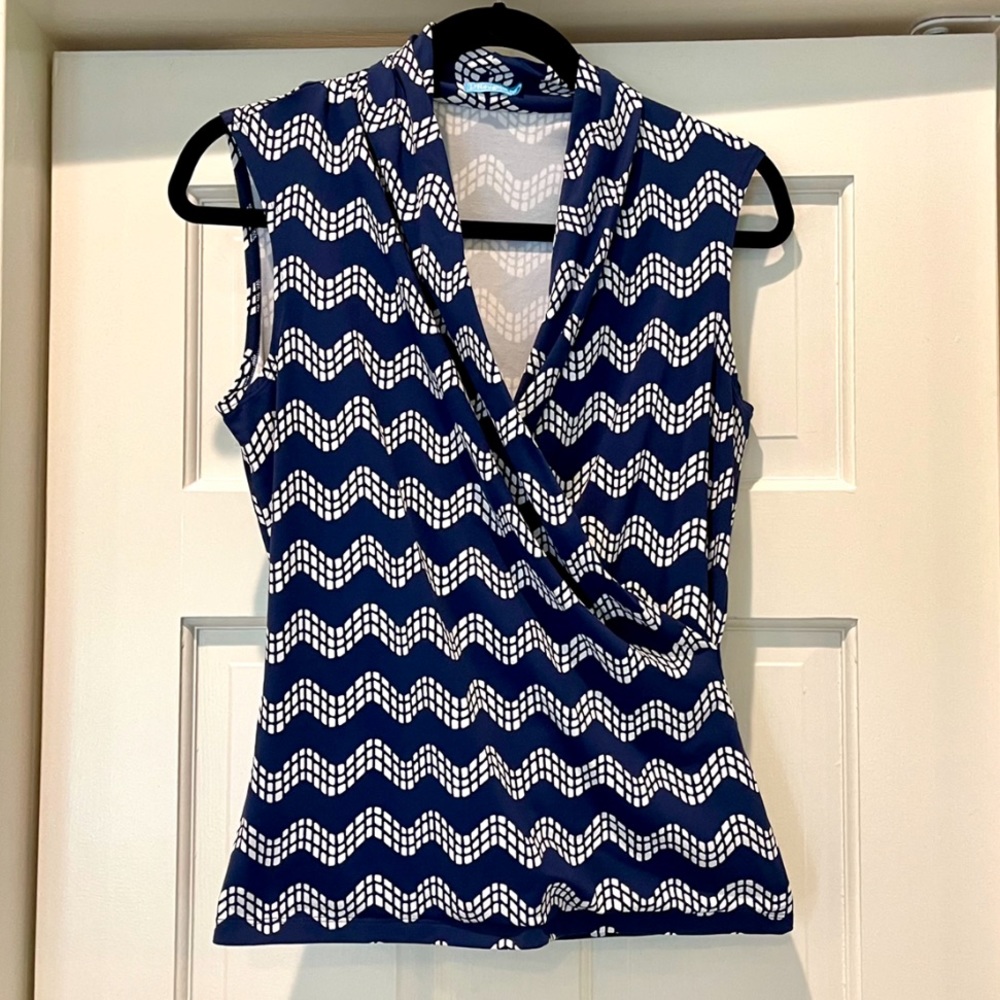NWOT J. McLaughlin Sleeveless Gulf Wrap Top